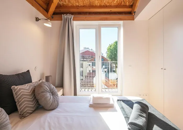 Indulge Porto Flats